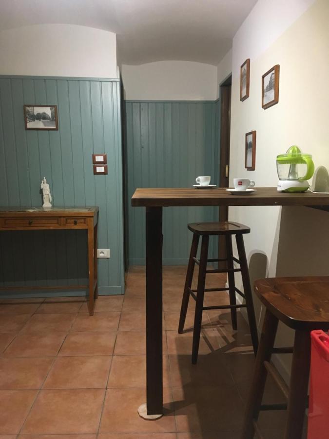 Apartament Pied At Terre Triest Zewnętrze zdjęcie